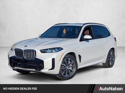 Mineral White Metallic 2026 BMW X5 PHEV xDrive50e