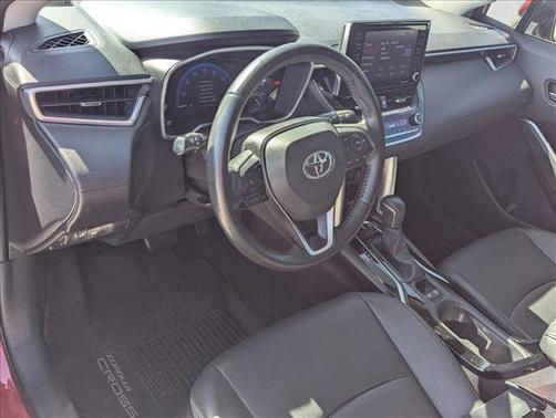 2022 Toyota Corolla Cross XLE
