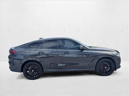 2023 BMW X6 M50i