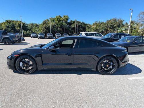 2022 Porsche Taycan 4S