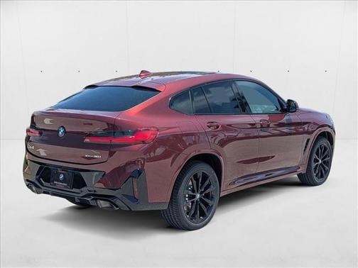 2025 BMW X4 xDrive30i