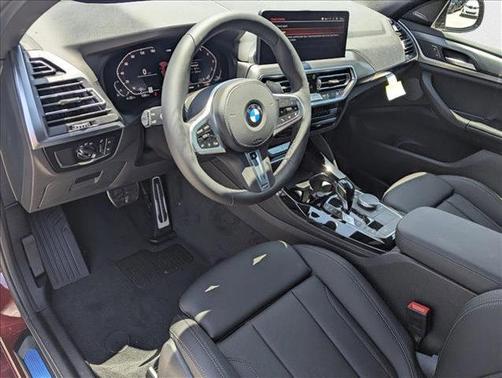 2025 BMW X4 xDrive30i