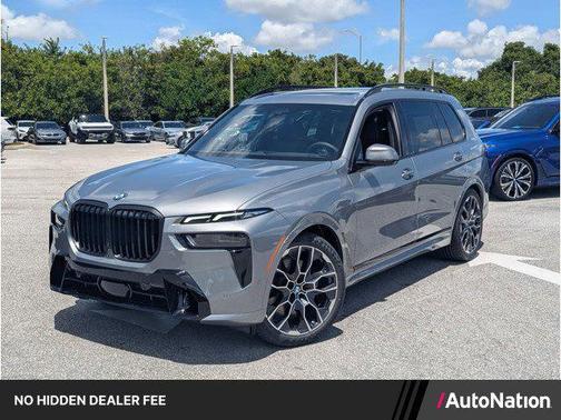 Skyscraper Grey Metallic 2027 BMW X7 xDrive40i