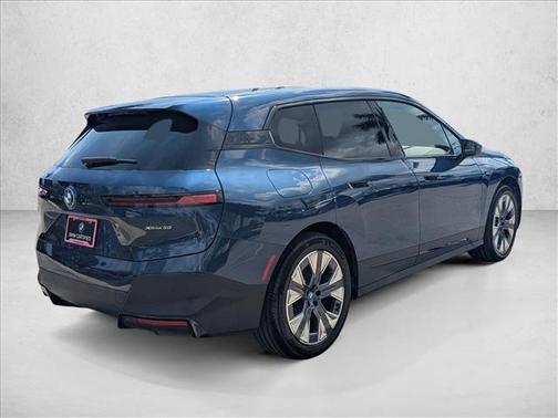 2024 BMW iX xDrive50