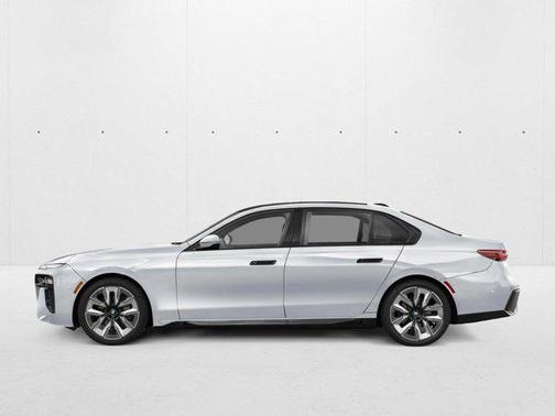 Brooklyn Grey Metallic 2026 BMW 740 740i
