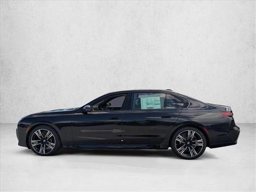 2025 BMW 740 i xDrive