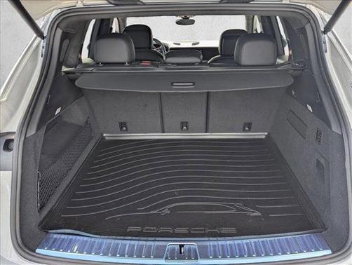 2025 Porsche Cayenne GTS