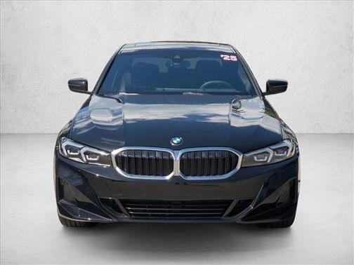 2025 BMW 330 i