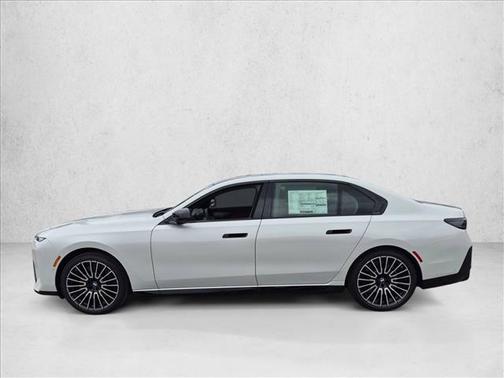 Mineral White Metallic 2027 BMW 740 i