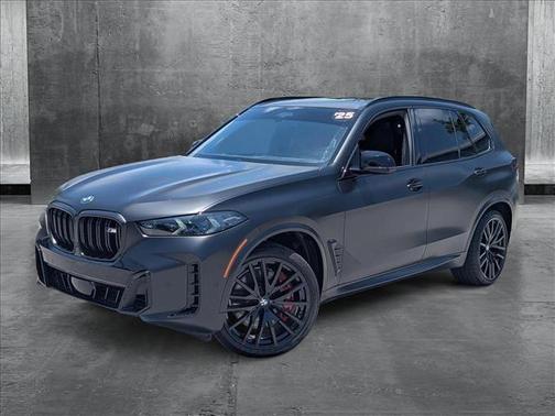 2025 BMW X5 M60i