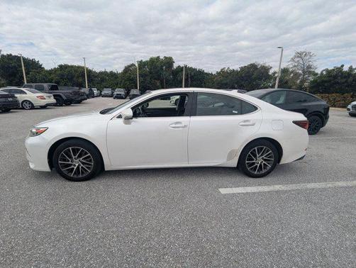 2016 Lexus ES 350 Base