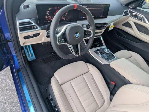 2026 BMW M440 i xDrive
