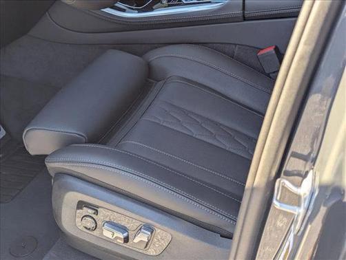 Dravit Grey Metallic 2026 BMW X5 xDrive40i