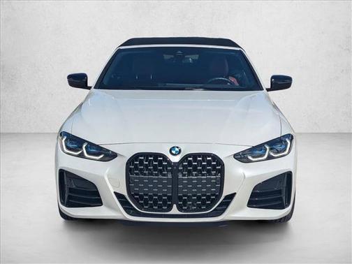 Mineral White Metallic 2024 BMW M440 i xDrive