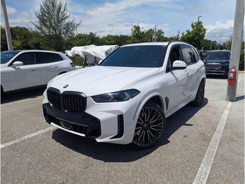 Alpine White 2025 BMW X5 sDrive40i