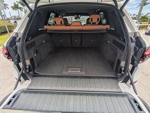 Alpine White 2025 BMW X5 sDrive40i