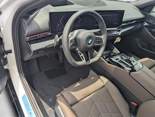 Mineral White Metallic 2027 BMW 530 i