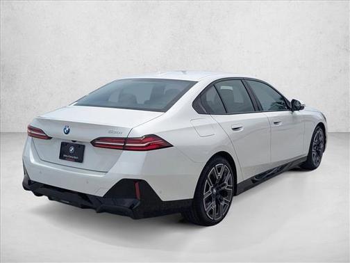Mineral White Metallic 2027 BMW 530 i
