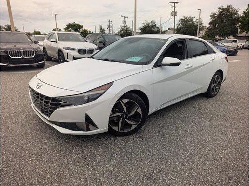 2021 Hyundai ELANTRA SEL