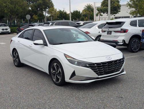 2021 Hyundai ELANTRA SEL