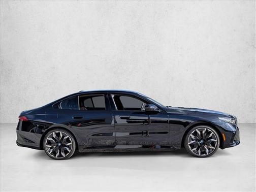Carbon Black Metallic 2024 BMW i5 eDrive40