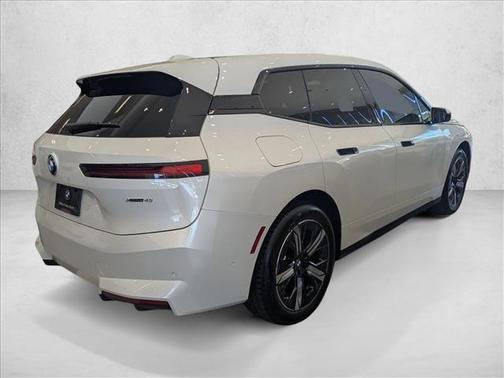 2026 BMW iX xDrive45