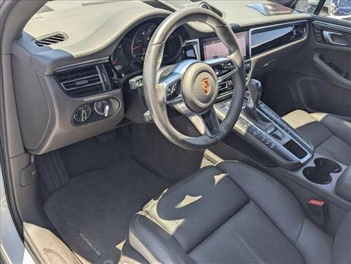 2019 Porsche Macan Base