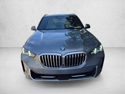 Skyscraper Grey Metallic 2024 BMW X5 sDrive40i
