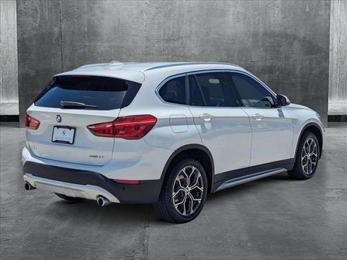 2022 BMW X1 sDrive28i