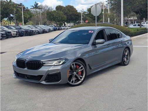 Skyscraper Gray Metallic 2023 BMW M550 i Xdrive