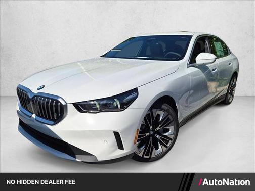 Alpine White 2027 BMW 530 i xDrive