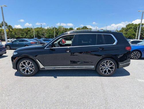 2021 BMW X7 xDrive40i