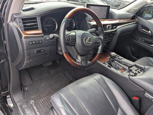 2017 Lexus LX 570 Base