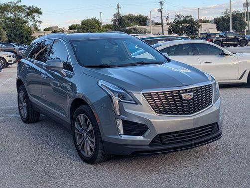 2023 Cadillac XT5 Luxury