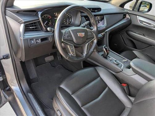 2023 Cadillac XT5 Luxury