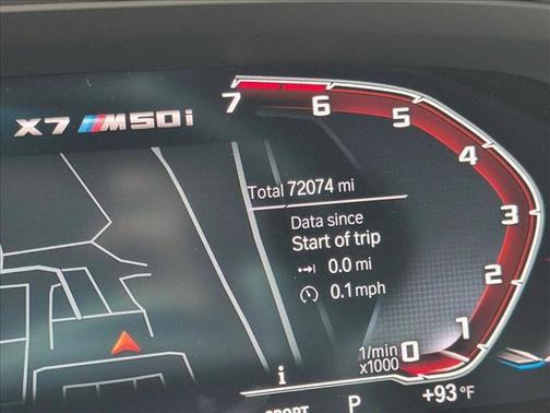Mineral White Metallic 2021 BMW X7 M50i