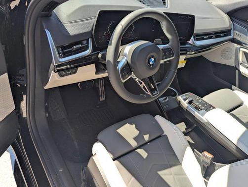 Black Sapphire Metallic 2026 BMW X2 xDrive28i