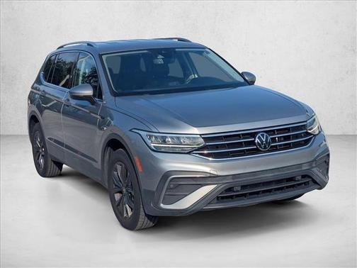Pyrite Silver Metallic 2022 Volkswagen Tiguan 2.0T SE 4MOTION