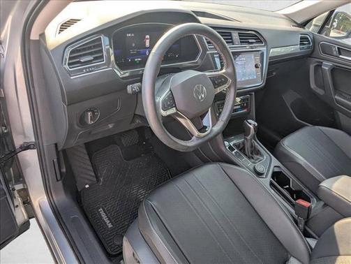 Pyrite Silver Metallic 2022 Volkswagen Tiguan 2.0T SE 4MOTION
