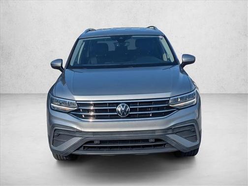 Pyrite Silver Metallic 2022 Volkswagen Tiguan 2.0T SE 4MOTION