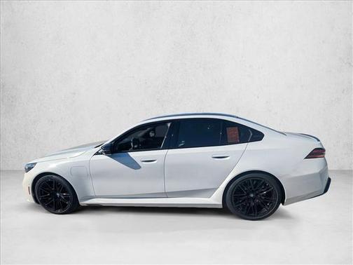 Alpine White 2026 BMW M5 Base