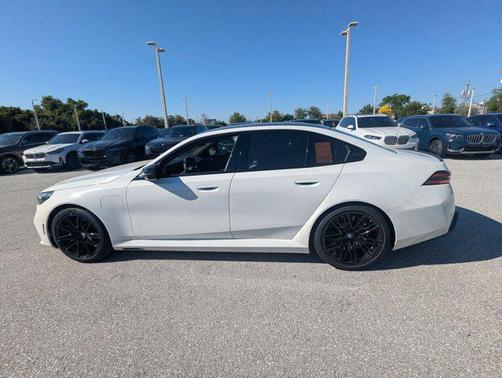 Alpine White 2026 BMW M5 Base