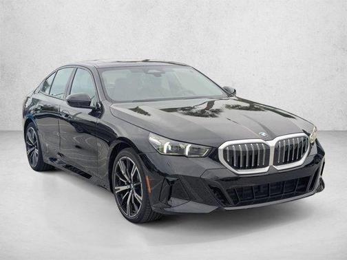 Black Sapphire Metallic 2026 BMW 530 530i