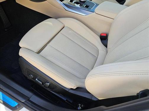 2025 BMW 330 i