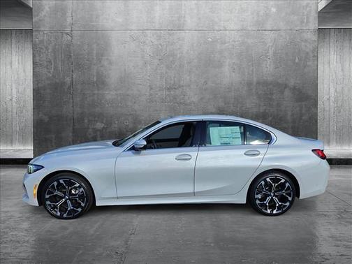 2025 BMW 330 i