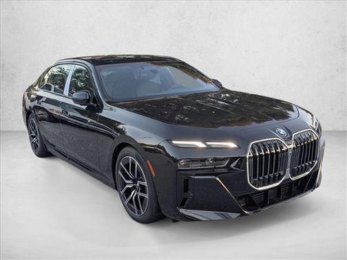 Black Sapphire Metallic 2026 BMW 750e i xDrive