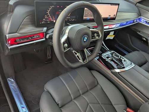 Black Sapphire Metallic 2026 BMW 750e i xDrive