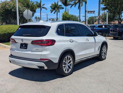 2022 BMW X5 sDrive40i