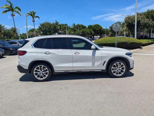 2022 BMW X5 sDrive40i