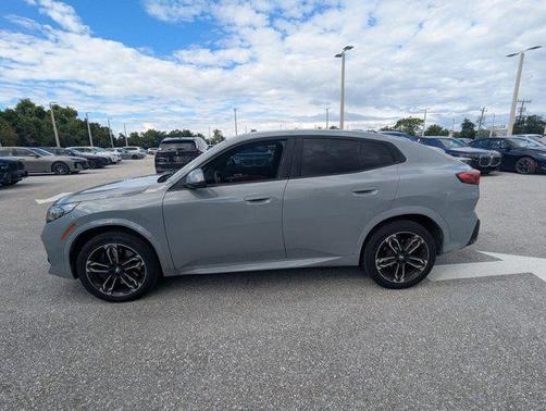 2025 BMW X2 xDrive28i